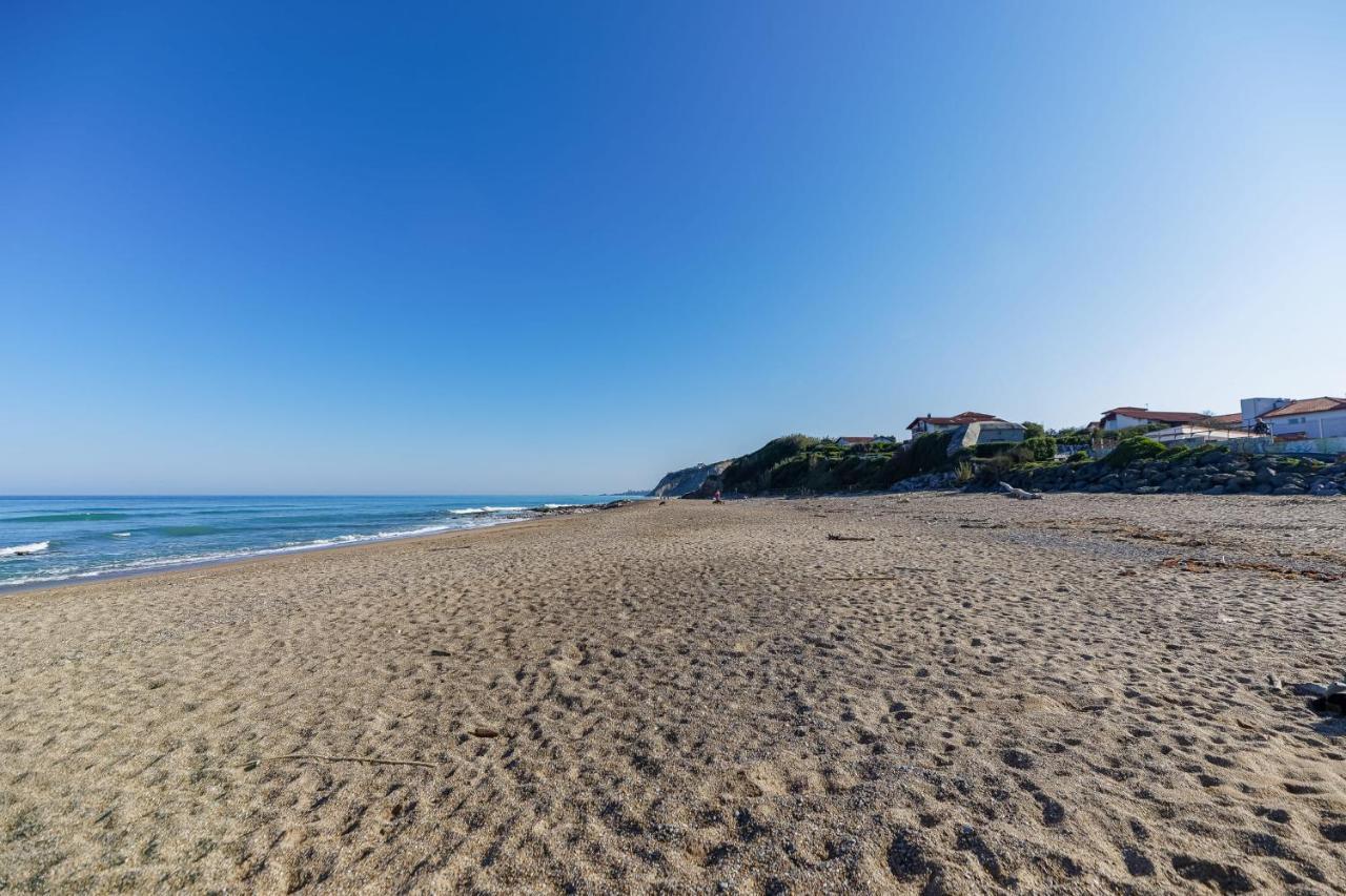 Appartement - Piscine - Tennis - Wifi - Parking Bidart Kültér fotó